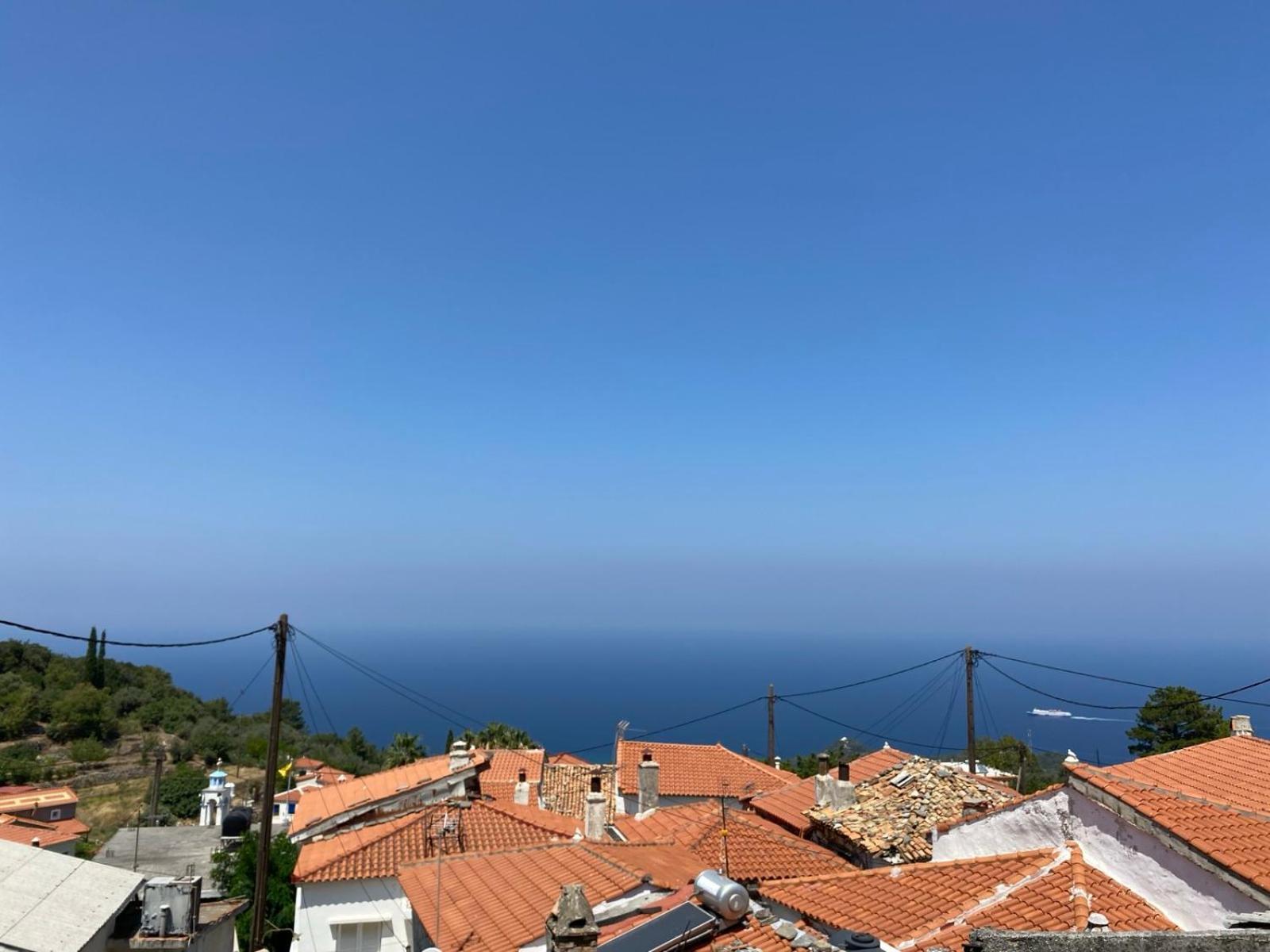 Holiday home σπίτι στην παραδοσιακή πλατεία. Kampos (Samos)