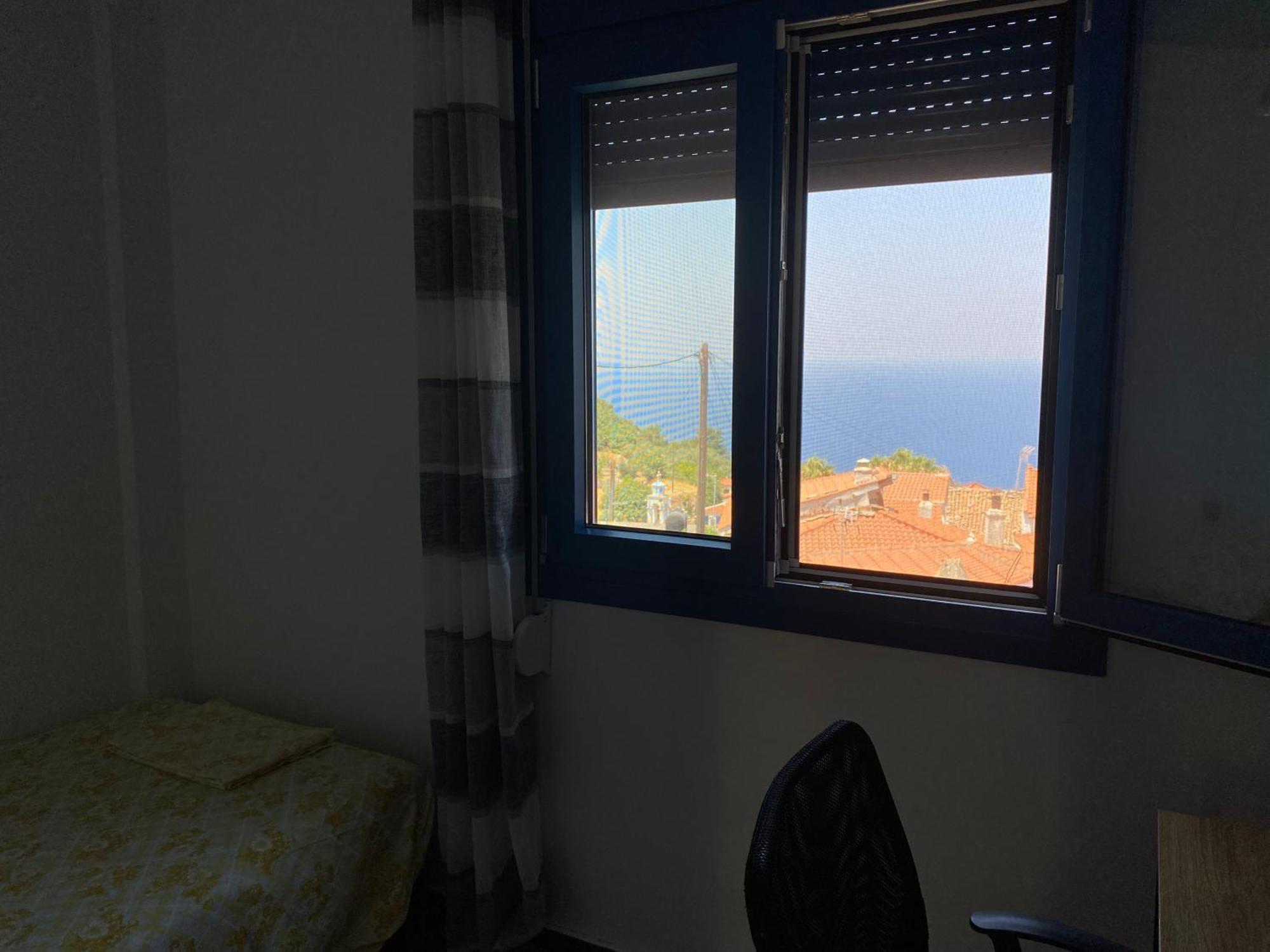 Holiday home σπίτι στην παραδοσιακή πλατεία.