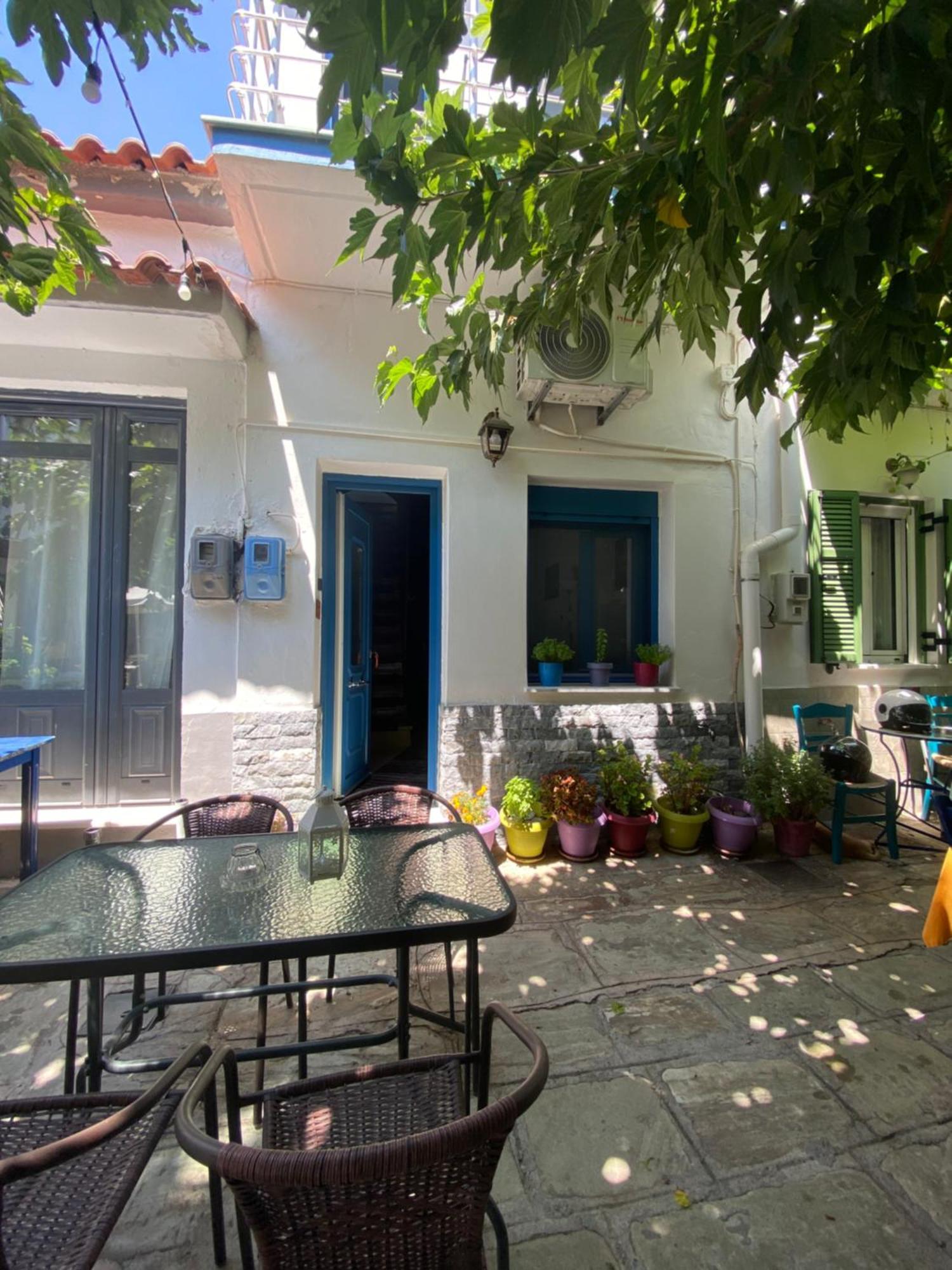 Holiday home σπίτι στην παραδοσιακή πλατεία. Kampos (Samos)